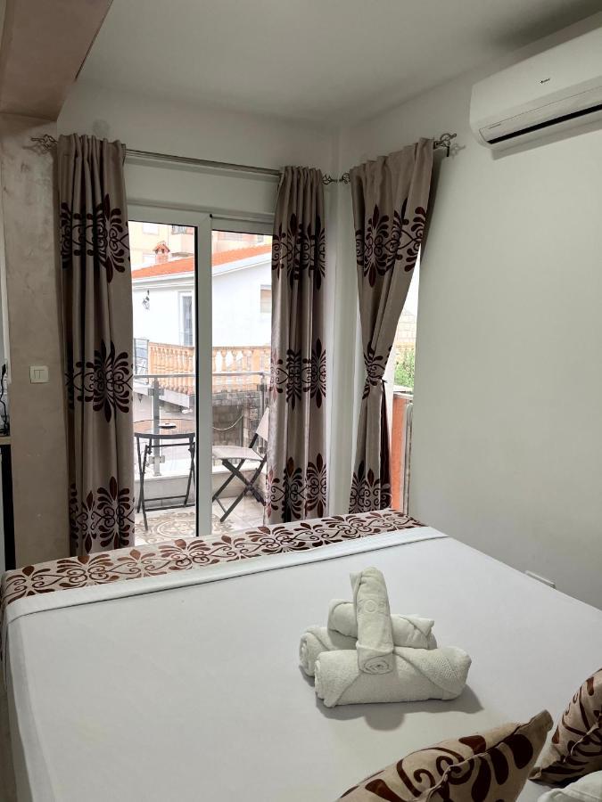 Pearl Apartments บุดวา ภายนอก รูปภาพ