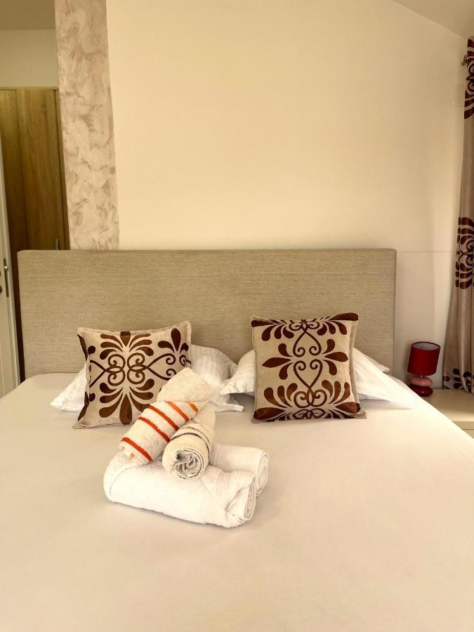 Pearl Apartments บุดวา ภายนอก รูปภาพ